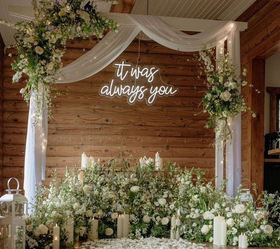 Julia Moore Floral Designs wedding flowers — 4
